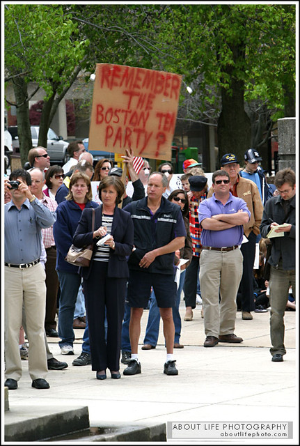 2009-04-15 GSO Tax Day Tea Party 15