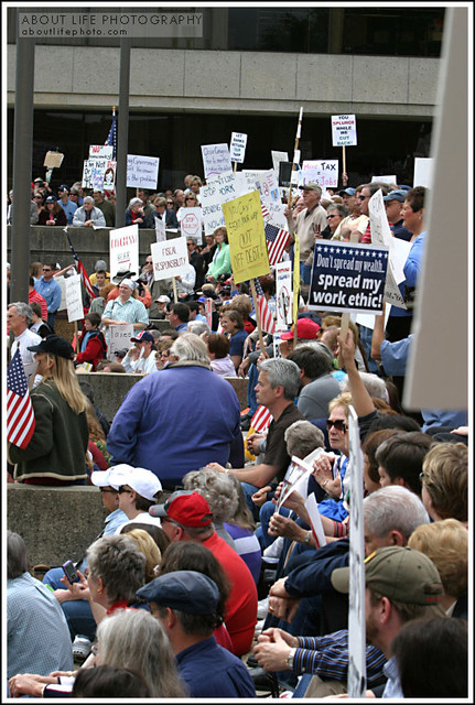 2009-04-15 GSO Tax Day Tea Party 16