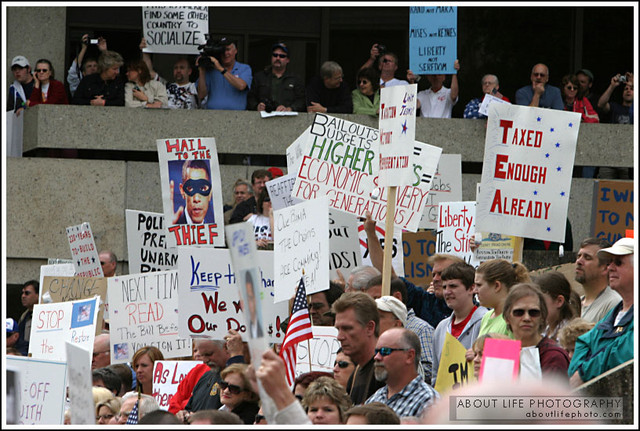 2009-04-15 GSO Tax Day Tea Party 17