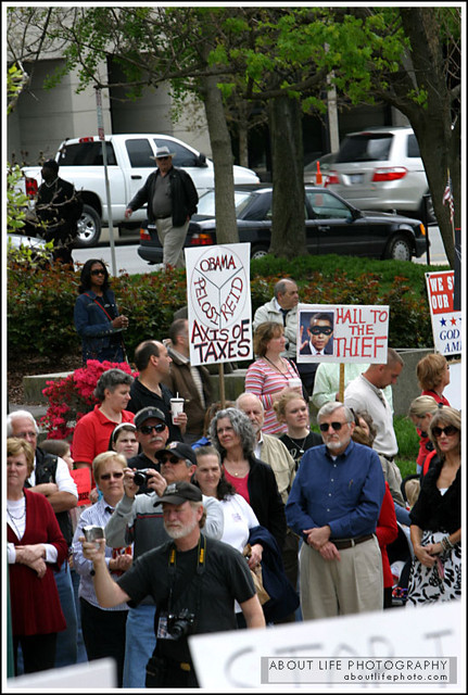 2009-04-15 GSO Tax Day Tea Party 28