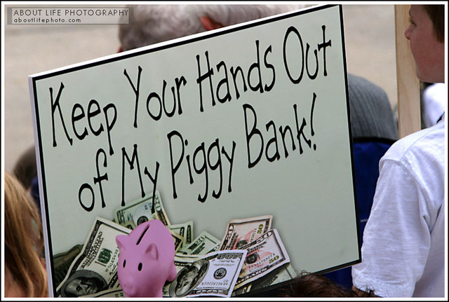 2009-04-15 GSO Tax Day Tea Party 32