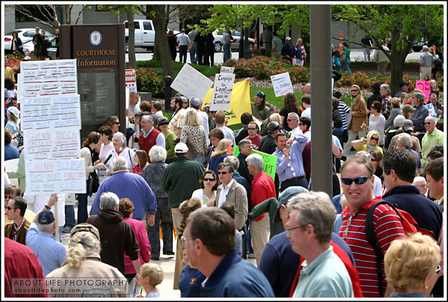 2009-04-15 GSO Tax Day Tea Party 33