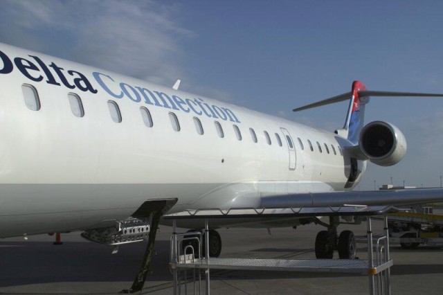 my first ride in a CRJ-700: DFW to CVG